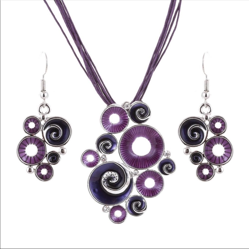 Leather Circles Necklace And Matching Earrings Set